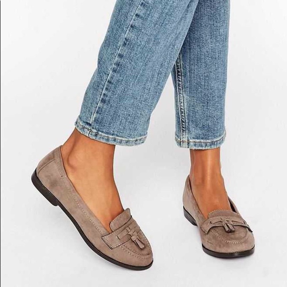 Grey tassel loafers